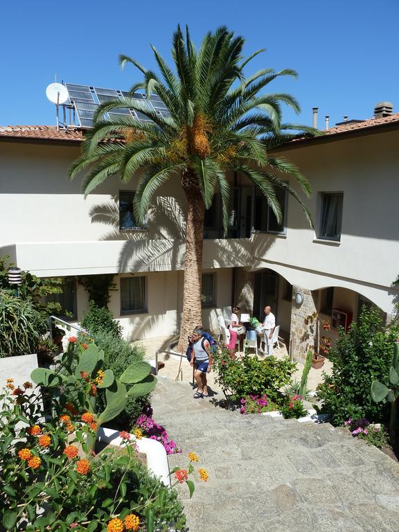 Hotel Arenella Giglio Porto Extérieur photo