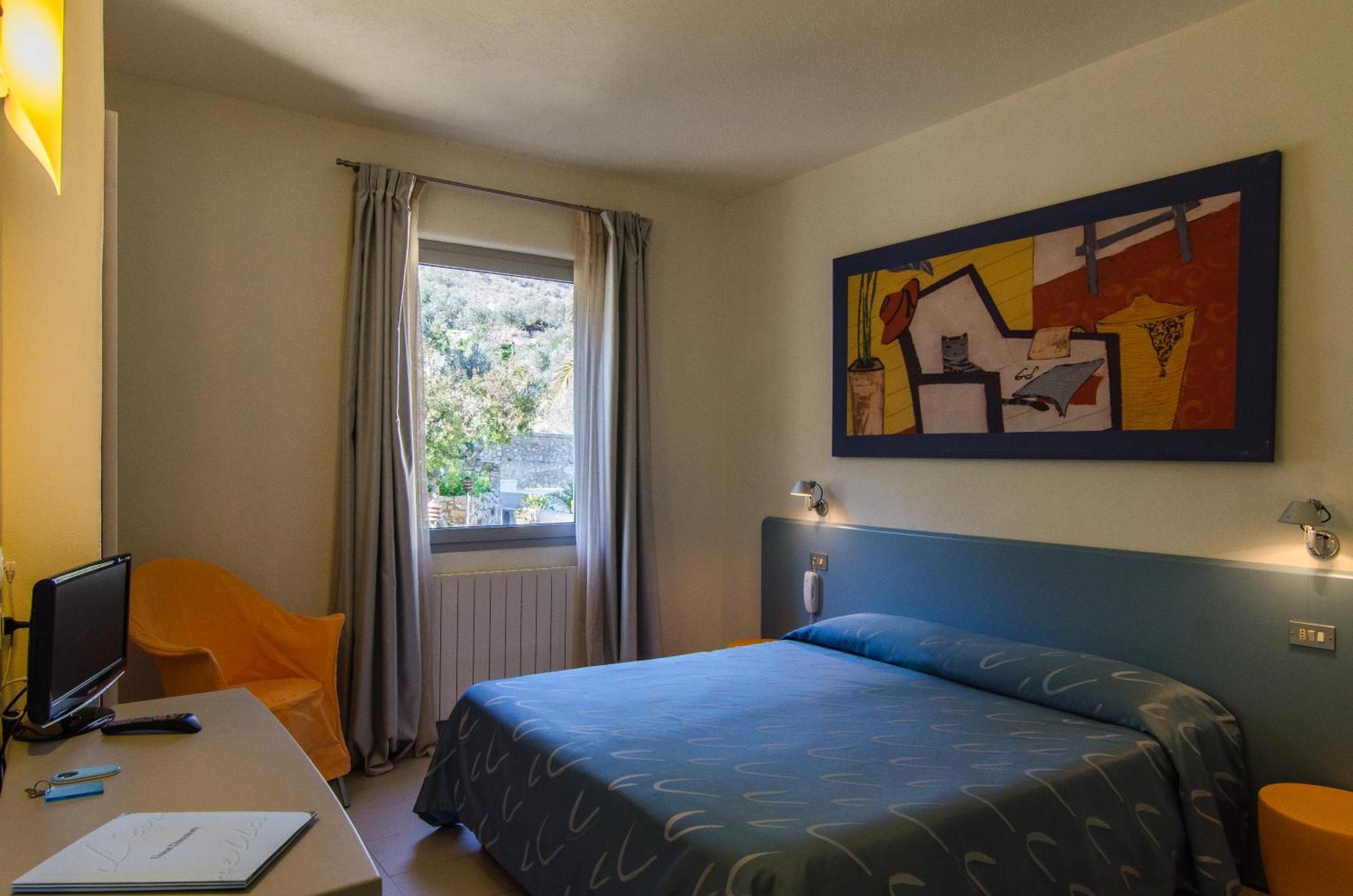 Hotel Arenella Giglio Porto Extérieur photo