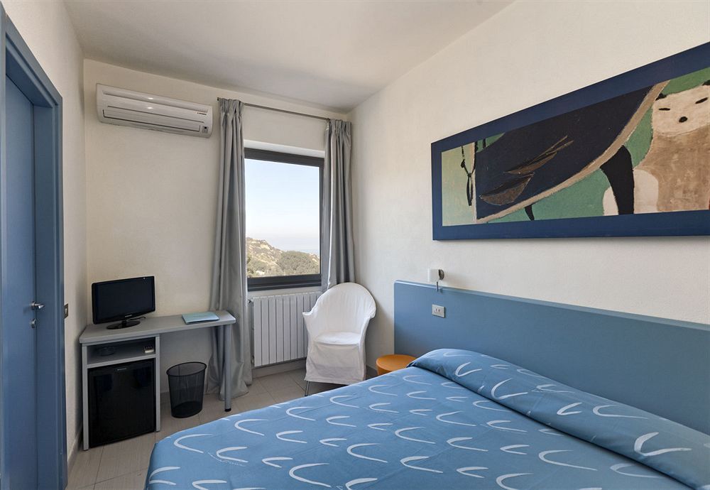 Hotel Arenella Giglio Porto Extérieur photo